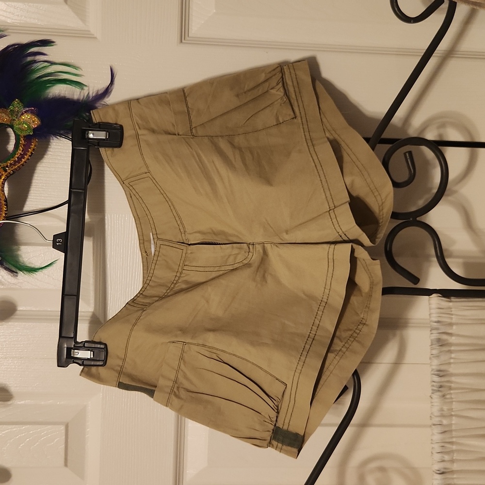 NWT To The Max boho shorts